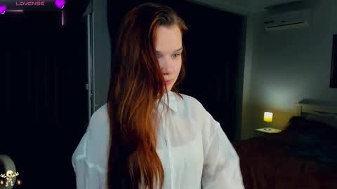 Snapshot of louriezita chatting on 30, 10, 2025 Brook and Del online show from 30, 10, 2025