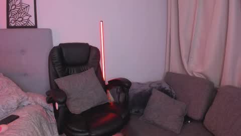 Lourrein Stoun   Independiente online show from 22, 10, 2025