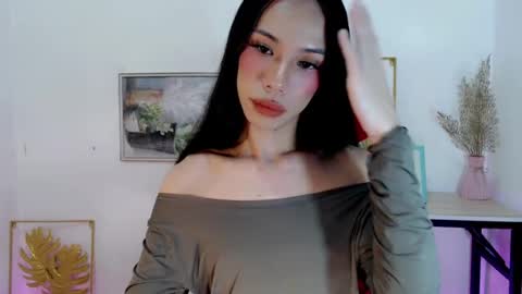 lovabletrexie14 online show from 31, 7, 2026