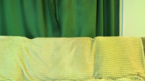 Cute face online show from 20, 2, 2026