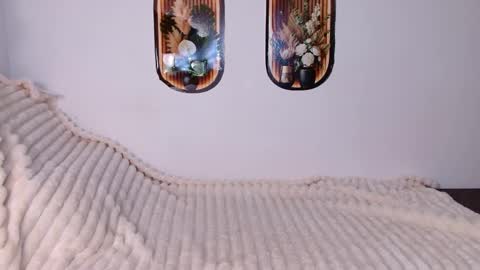 love bella  online show from 3, 4, 2026