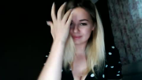 Snapshot of love_dom_meg chatting on 15, 6, 2026 Megane online show from 15, 6, 2026