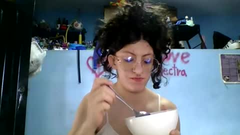 love_electra online show from 10, 2, 2026