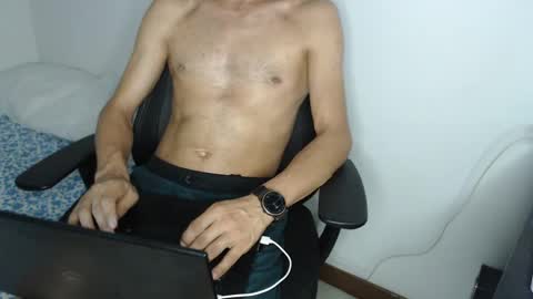 Snapshot of love_room_0206 chatting on 11, 2, 2025 Andys and mary online show from 11, 2, 2025