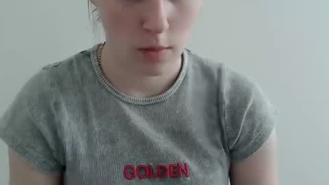 Vivian online show from 14, 11, 2025