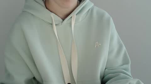 Vivian online show from 22, 11, 2025