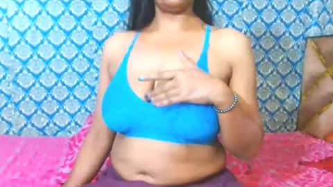 Snapshot of lovefunnitya chatting on 22, 4, 2026 Divya online show from 22, 4, 2026