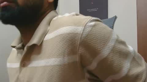 Indian hairy online show from 30, 11, 2025