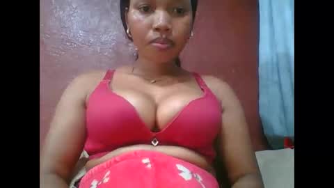 Snapshot of loveinlife750427 chatting on 17, 1, 2026 loveinlife750427 online show from 17, 1, 2026