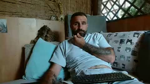Snapshot of loveivat80 chatting on 18, 6, 2026 loveivat80 online show from 18, 6, 2026