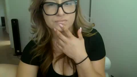 Doll 4 you online show from 9, 10, 2025