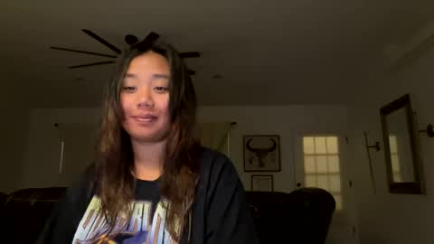 Love online show from 9, 12, 2024