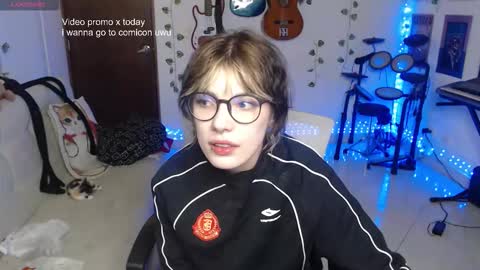 Cassie online show from 26, 11, 2025