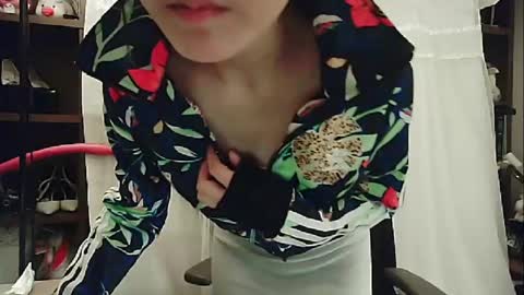 Snapshot of lovely_dana chatting on 10, 1, 2025 DANA KIM online show from 10, 1, 2025