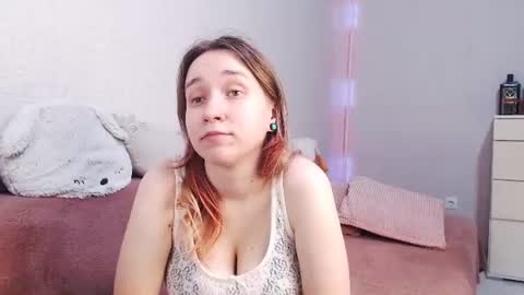 Lovely Hayley online show from 17, 6, 2026