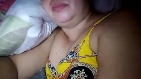 lovely_orchid online show from 6, 1, 2025