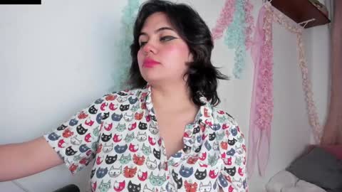 Paris Rose online show from 7, 1, 2025