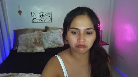 Snapshot of lovely_pinayxoxo chatting on 26, 9, 2025 JESSA online show from 26, 9, 2025