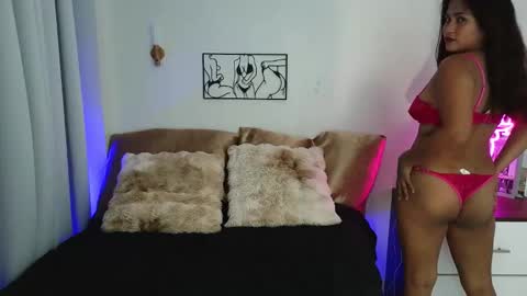 Snapshot of lovely_pinayxoxo chatting on 2, 10, 2025 JESSA online show from 2, 10, 2025