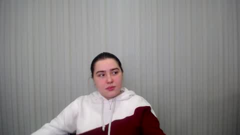 Snapshot of lovelyangel_xx chatting on 24, 12, 2024 lovelyangel_xx online show from 24, 12, 2024