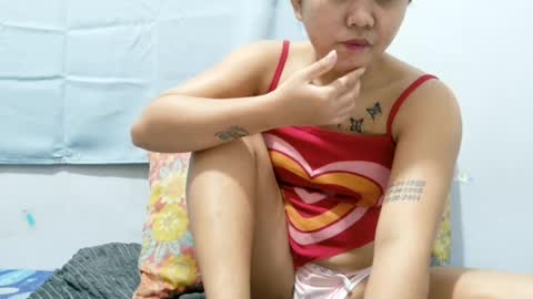 lovelyasian_babe online show from 28, 6, 2026