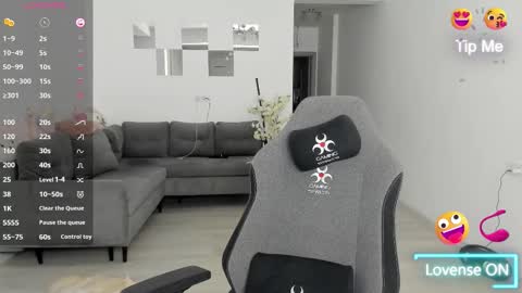 lovelybianca_ online show from 18, 3, 2026