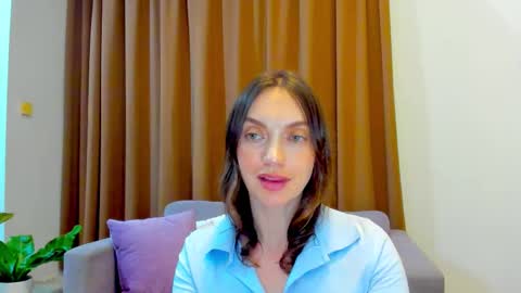 Mia online show from 14, 10, 2025