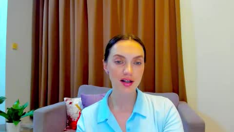 Mia online show from 15, 10, 2025