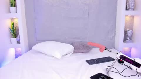Lovely online show from 30, 4, 2026