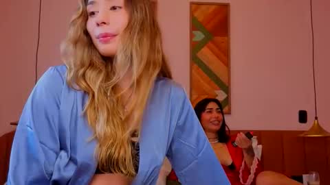 lovelymoon_ online show from 2, 6, 2026