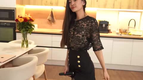 kim online show from 21, 10, 2025