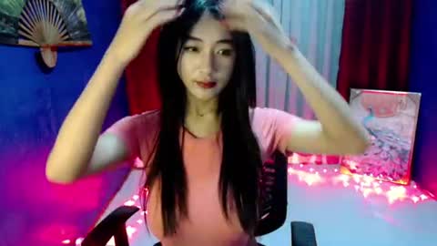 Snapshot of lovelypetite143 chatting on 8, 7, 2026 lovelypetite143 online show from 8, 7, 2026