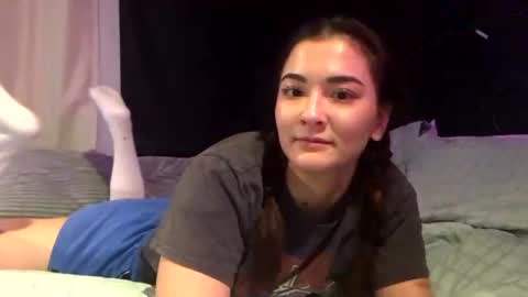 Queen Aria  online show from 3, 1, 2025