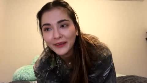 Queen Aria  online show from 15, 10, 2025