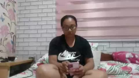 Angelquey online show from 21, 2, 2025