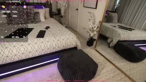 Scarlett online show from 28, 1, 2025