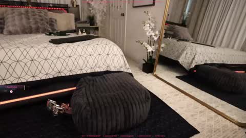 Scarlett online show from 19, 2, 2025