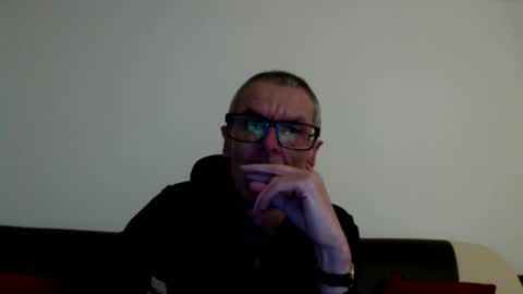 lovepvcearly50s online show from 2, 11, 2025