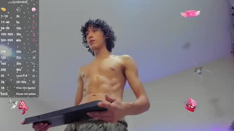 loverboy8_ online show from 8, 1, 2025