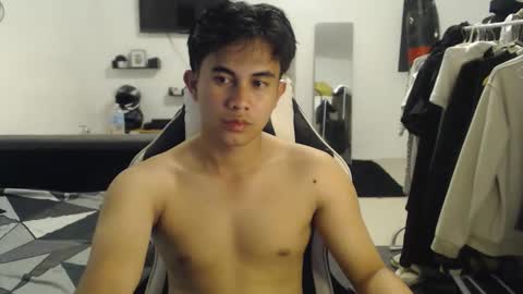 loverboyph04 online show from 21, 12, 2025