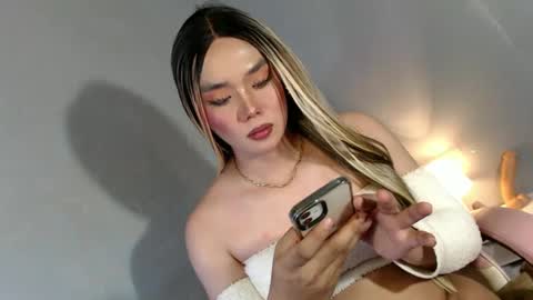 lovers moon22 online show from 27, 1, 2025