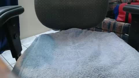 Snapshot of lovesblackazz chatting on 5, 2, 2025 Lovesblackazz online show from 5, 2, 2025