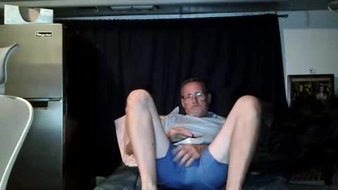 just here to have fun and cum online show from 15, 10, 2025