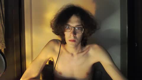 Snapshot of lovesomecookies chatting on 16, 5, 2026 LovesomeCookie online show from 16, 5, 2026