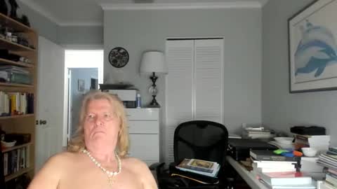 Michael online show from 18, 10, 2025