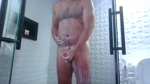 Lovetobeseen online show from 4, 3, 2026