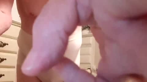 Lovetobeseen9 online show from 5, 10, 2025