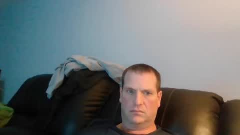 lovetocum37 online show from 7, 2, 2025