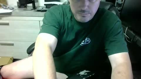 Snapshot of lovetofps chatting on 19, 12, 2024 Love2Game online show from 19, 12, 2024