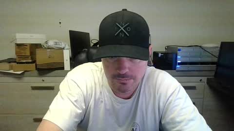 Snapshot of lovetofps chatting on 6, 1, 2025 Love2Game online show from 6, 1, 2025